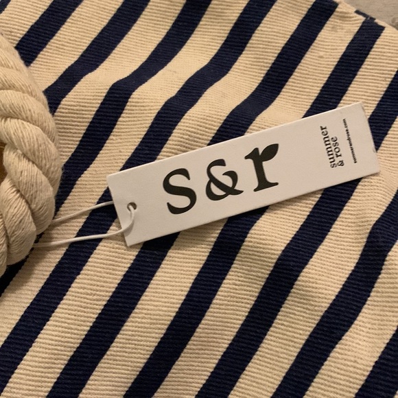 Summer & Rose Tote NWT - Picture 2 of 3